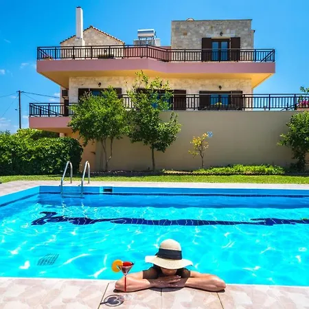 Louloudaki Villa *